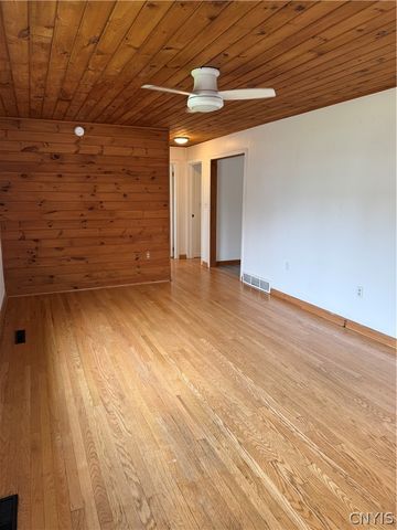 12 Havens Avenue, Owasco, NY 13021