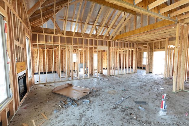 2905 E Northampton Street, Broken Arrow, OK 74014