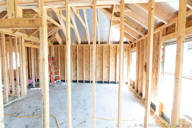 2905 E Northampton Street, Broken Arrow, OK 74014
