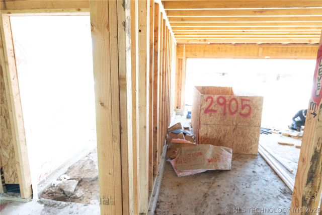 2905 E Northampton Street, Broken Arrow, OK 74014