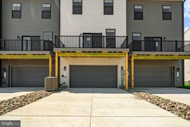 730 COMPASS WAY, Frederick, MD 21701