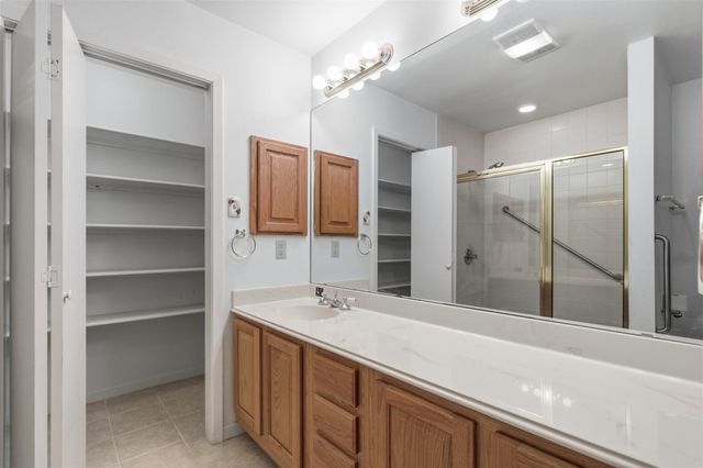 5622 W 43rd Street, Houston, TX 77092