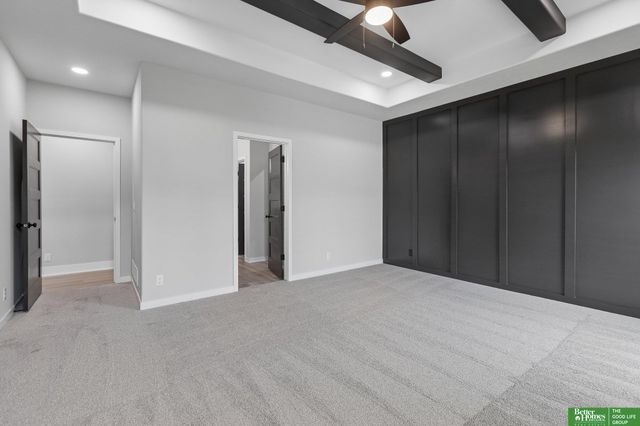 9815 Cumberland Drive, Papillion, NE 68046