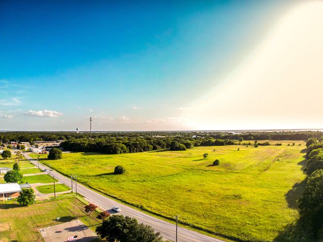 0000 Harbor Point Road, Gun Barrel City, TX 75156