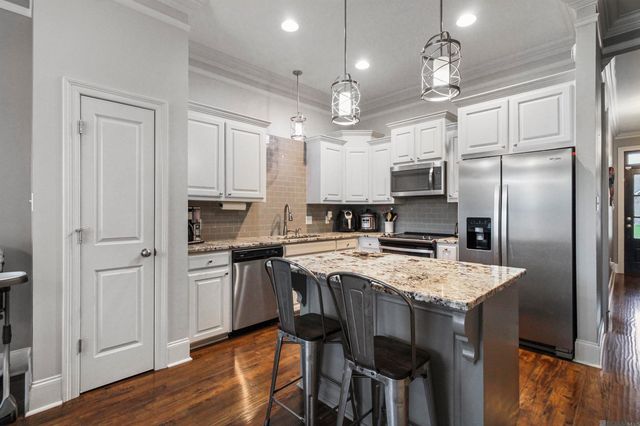 33789 Blue River Dr, Denham Springs, LA 70706