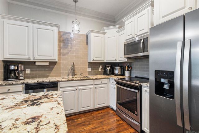 33789 Blue River Dr, Denham Springs, LA 70706