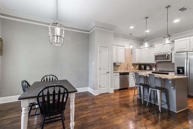 33789 Blue River Dr, Denham Springs, LA 70706