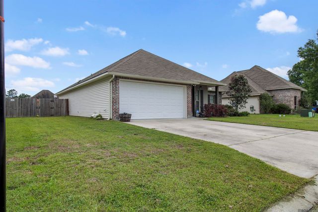 33789 Blue River Dr, Denham Springs, LA 70706