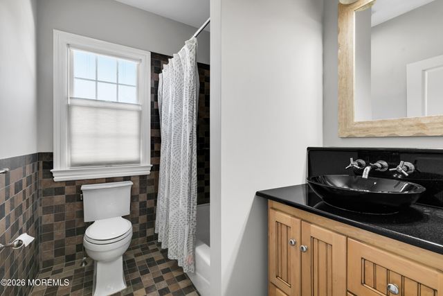 244 Van Kirk Avenue, Atlantic Highlands, NJ 07716