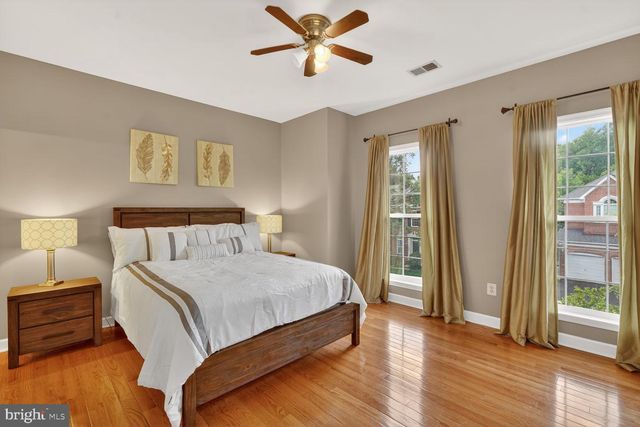 414 SUMMER GARDEN WAY, Rockville, MD 20850