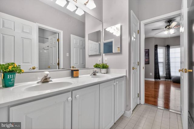 414 SUMMER GARDEN WAY, Rockville, MD 20850
