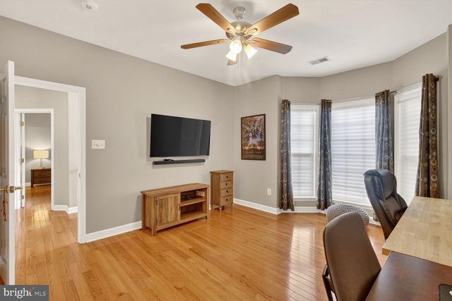 414 SUMMER GARDEN WAY, Rockville, MD 20850