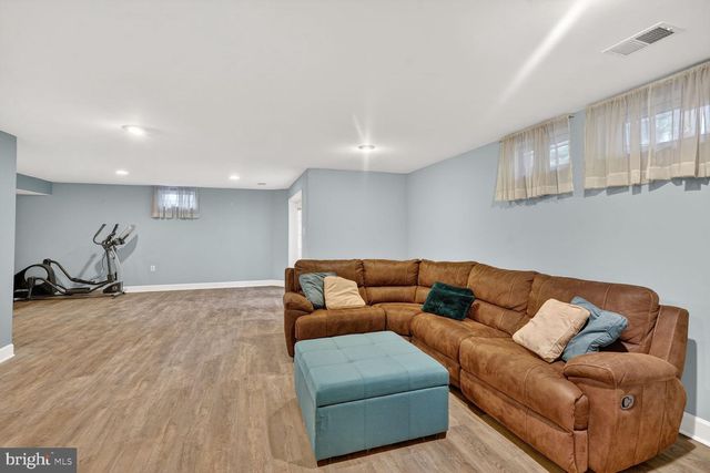 414 SUMMER GARDEN WAY, Rockville, MD 20850