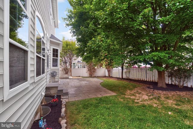 414 SUMMER GARDEN WAY, Rockville, MD 20850