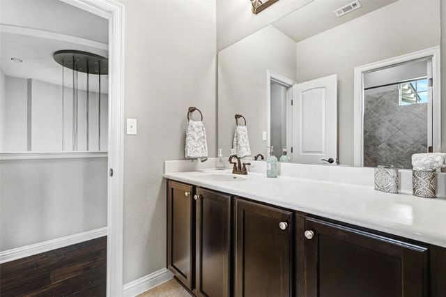 1813 Harvest Dance DR, Leander, TX 78641