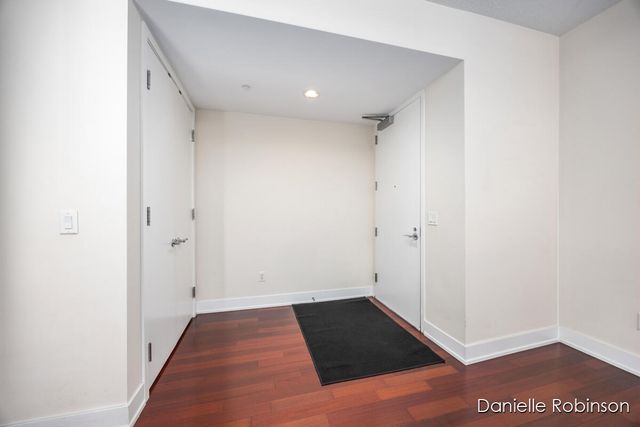 335 Bridge Street NW 1503, Grand Rapids, MI 49504