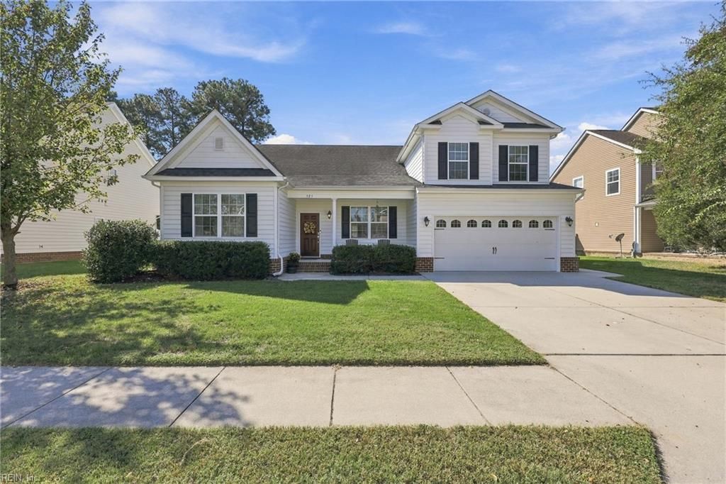 525 Hanbury RD W, Chesapeake, VA 23322