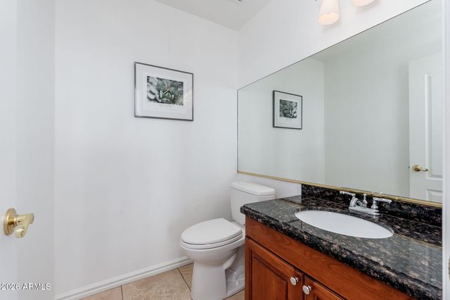 25555 N WINDY WALK Drive 11, Scottsdale, AZ 85255