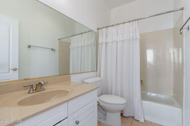 25555 N WINDY WALK Drive 11, Scottsdale, AZ 85255