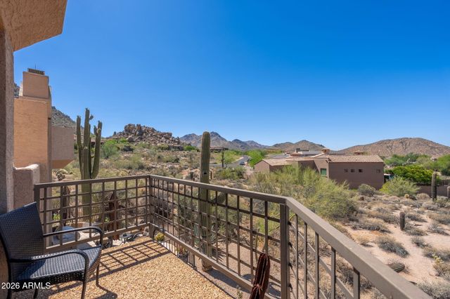 25555 N WINDY WALK Drive 11, Scottsdale, AZ 85255