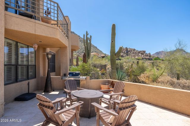 25555 N WINDY WALK Drive 11, Scottsdale, AZ 85255