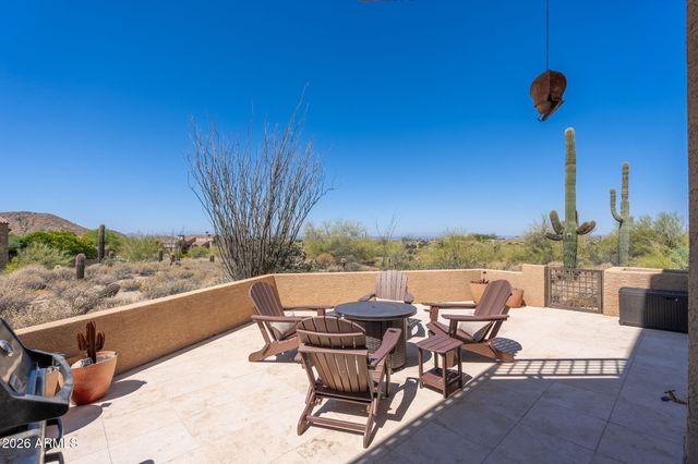 25555 N WINDY WALK Drive 11, Scottsdale, AZ 85255