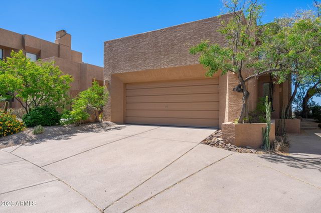 25555 N WINDY WALK Drive 11, Scottsdale, AZ 85255