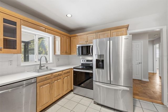 308 LIVE OAK AVENUE, Temple Terrace, FL 33617