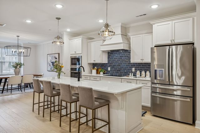 2705 Bramblewood Ln, Thompsons Station, TN 37179