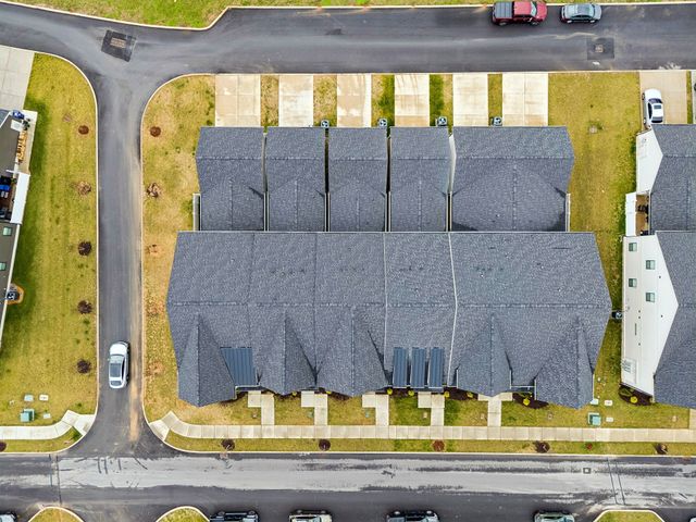 2705 Bramblewood Ln, Thompsons Station, TN 37179