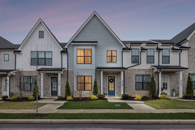 2705 Bramblewood Ln, Thompsons Station, TN 37179