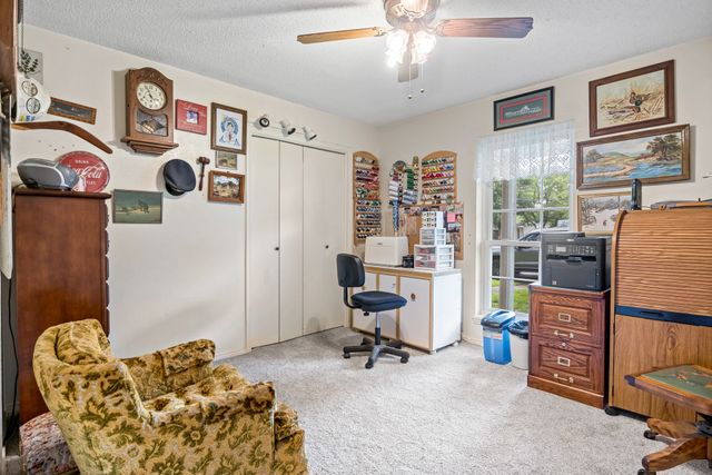 1002 S Lide Avenue, Mt Pleasant, TX 75455