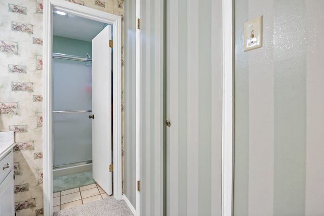 1002 S Lide Avenue, Mt Pleasant, TX 75455