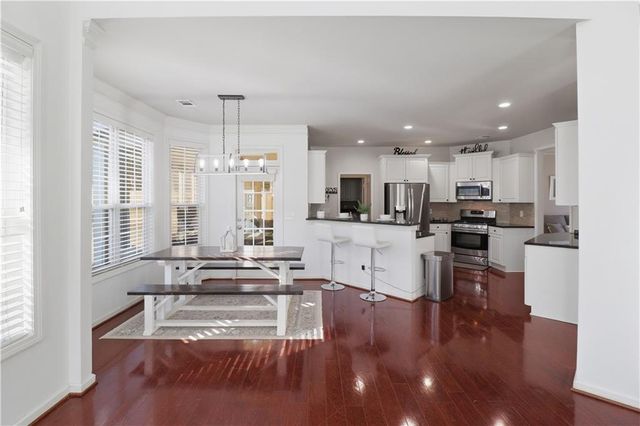 304 Warm Winds Trail, Canton, GA 30114