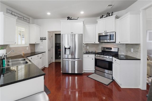 304 Warm Winds Trail, Canton, GA 30114