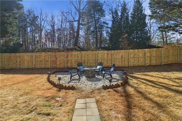 304 Warm Winds Trail, Canton, GA 30114