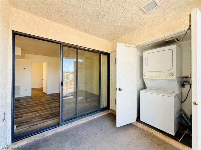 4831 Nara Vista Way 204, Las Vegas, NV 89103
