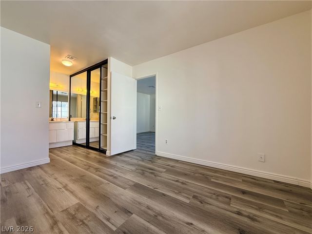 4831 Nara Vista Way 204, Las Vegas, NV 89103