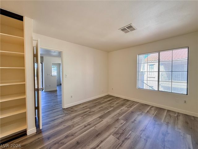 4831 Nara Vista Way 204, Las Vegas, NV 89103