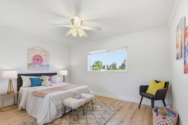 696 Giannini Drive, Santa Clara, CA 95051