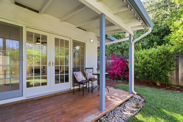 696 Giannini Drive, Santa Clara, CA 95051