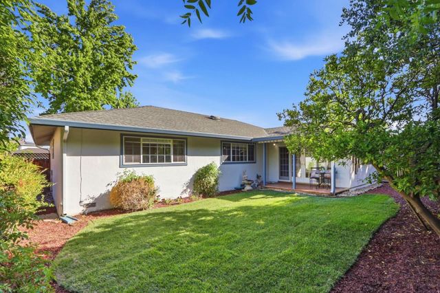 696 Giannini Drive, Santa Clara, CA 95051