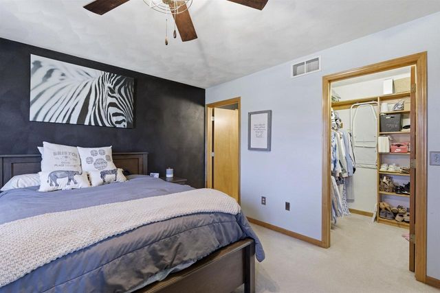 N1371 FAWN RIDGE COURT, Greenville, WI 54942