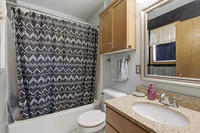 N1371 FAWN RIDGE COURT, Greenville, WI 54942