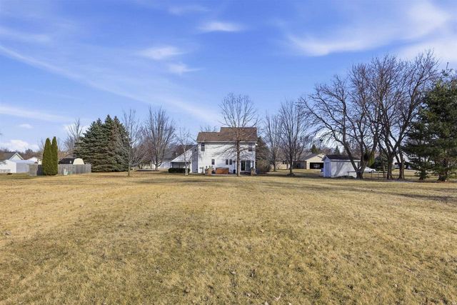 N1371 FAWN RIDGE COURT, Greenville, WI 54942