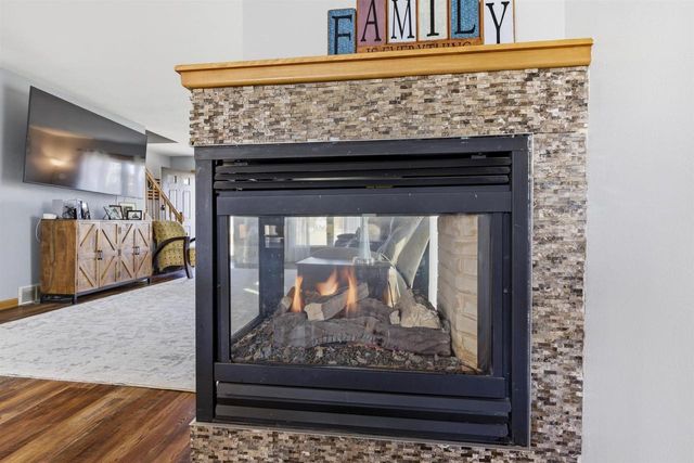 N1371 FAWN RIDGE COURT, Greenville, WI 54942