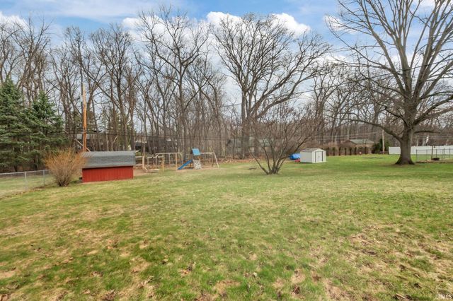 21877 Shady Hollow Lane, South Bend, IN 46628