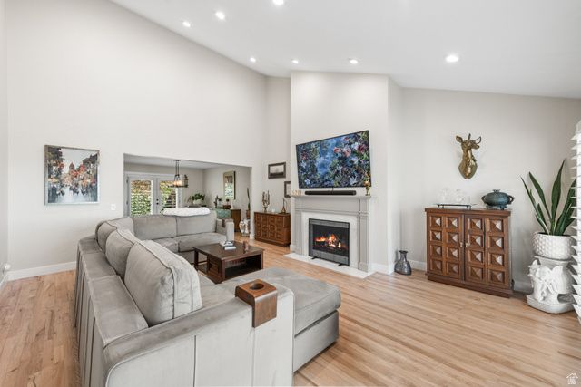 830 N GRANDRIDGE CT, Salt Lake City, UT 84103