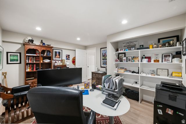 830 N GRANDRIDGE CT, Salt Lake City, UT 84103