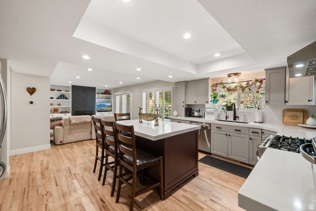830 N GRANDRIDGE CT, Salt Lake City, UT 84103